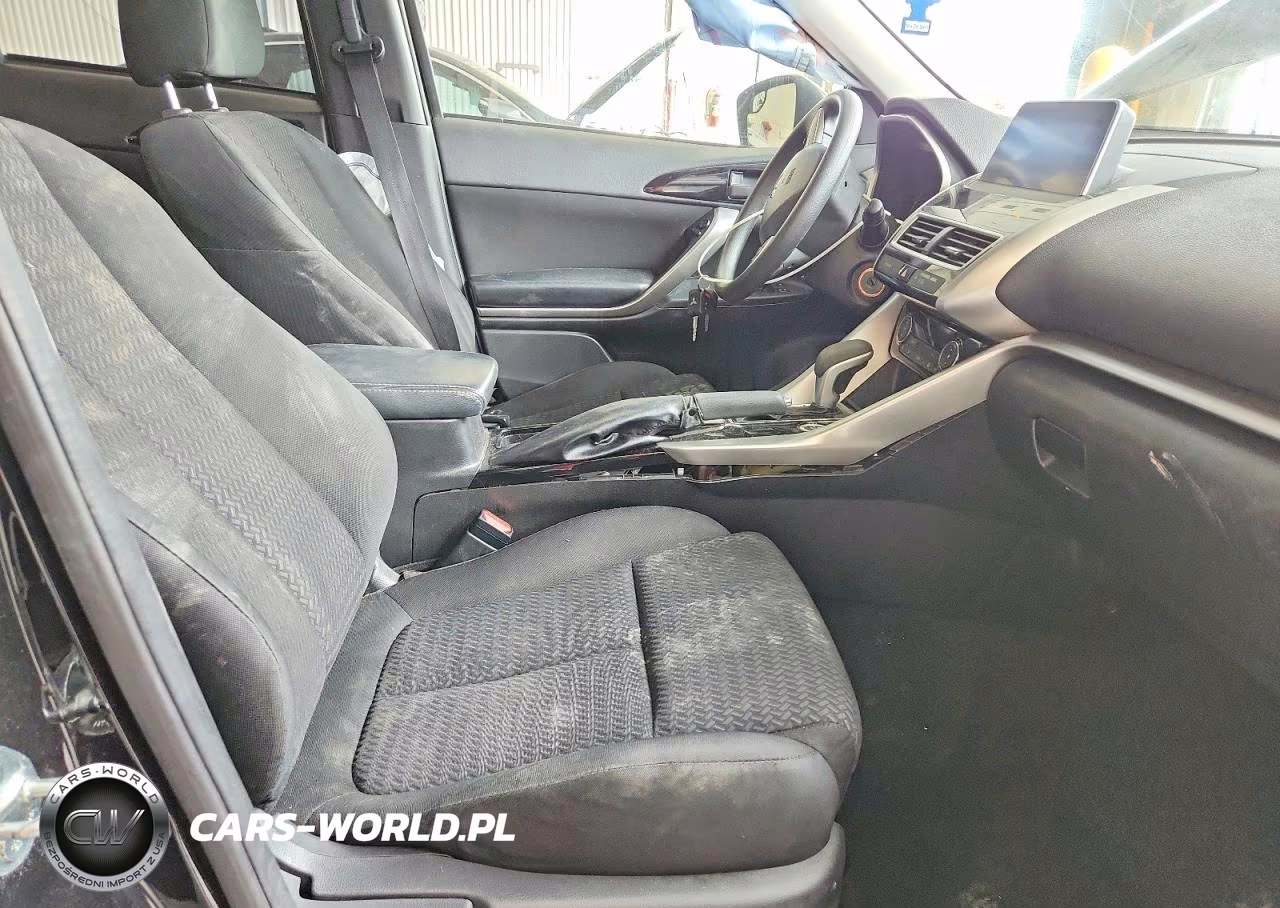 2018 Mitsubishi Eclipse Cross Le VIN:JA4AT4AA6JZ063041 - 7