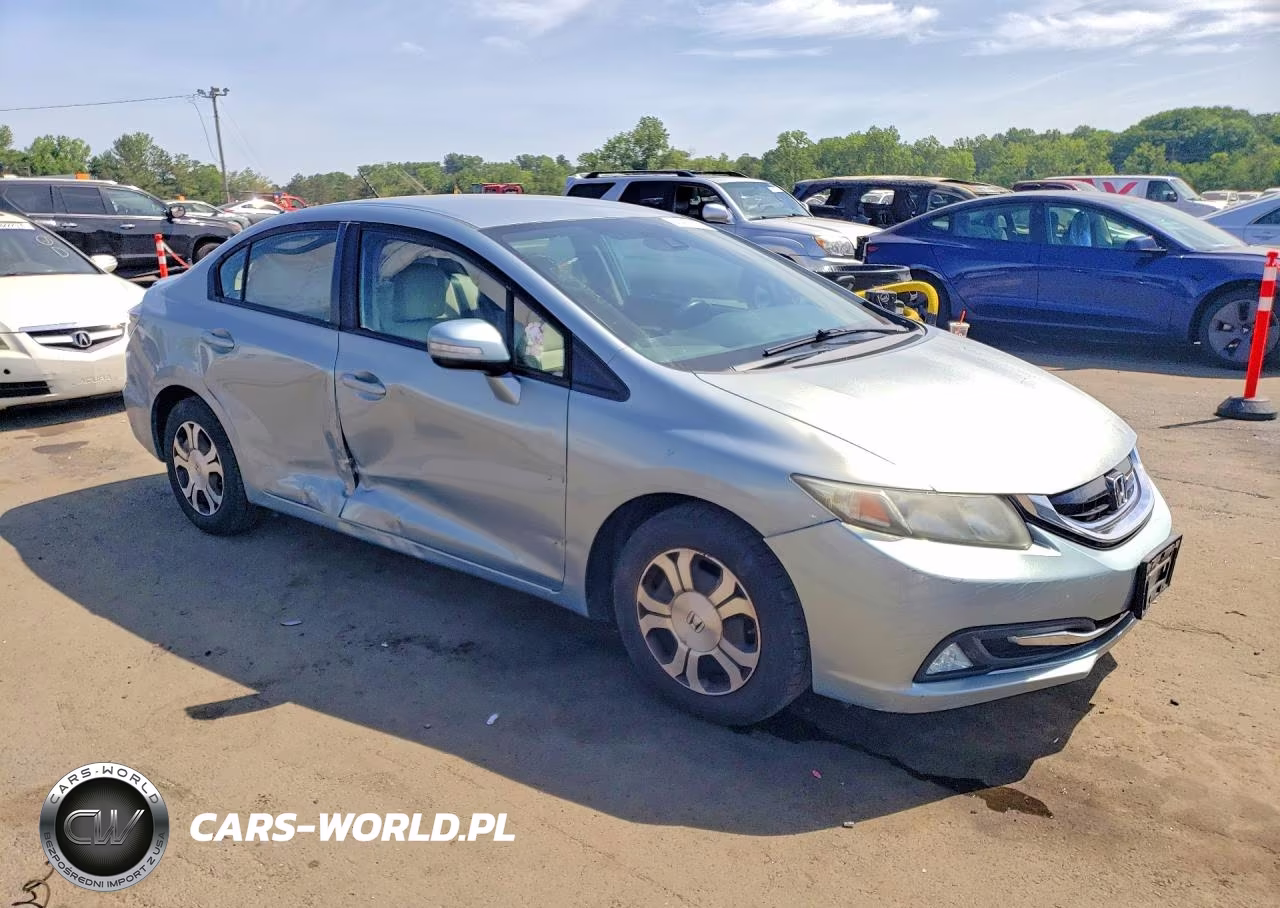 2013 Honda Civic Hybrid VIN:19XFB4F23DE203319 - 4