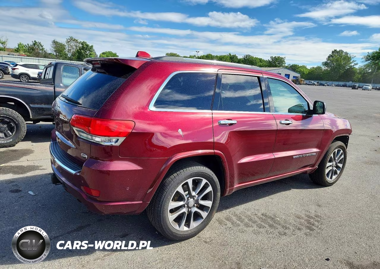 2017 Jeep Grand Cherokee Overland VIN:1C4RJFCG5HC684845 - 3