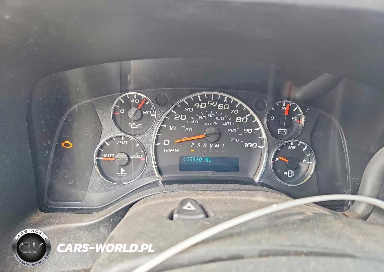 2016 Chevrolet Express G2500 VIN:1GCWGAFF6G1117643 - 9