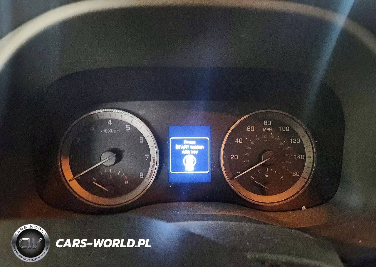 2017 Hyundai Tucson Se VIN:KM8J33A40HU425619 - 9