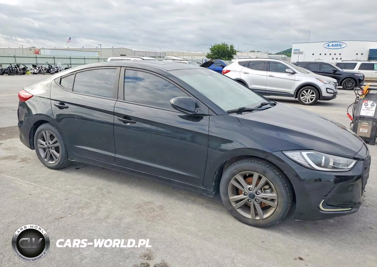 2017 Hyundai Elantra Value Edition VIN:KMHD84LF1HU248114 - 4