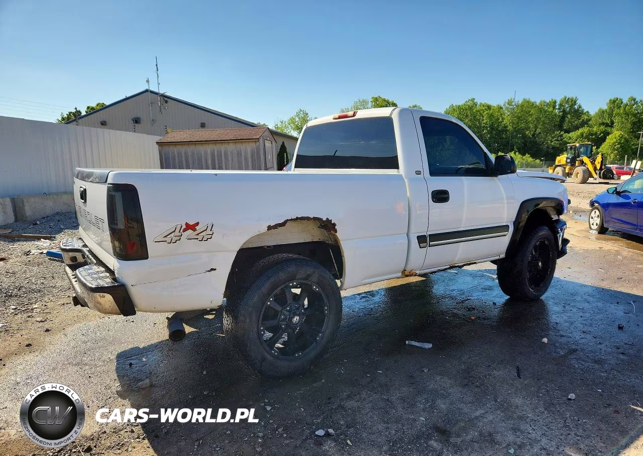 2003 Chevrolet Silverado K1500 VIN:1GCEK14V13Z146242 - 3