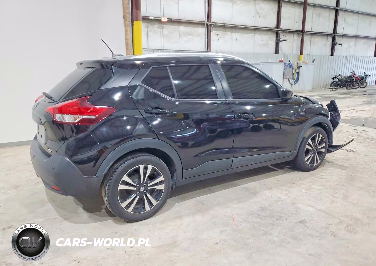 2020 Nissan Kicks Sv VIN:3N1CP5CV6LL496090 - 3