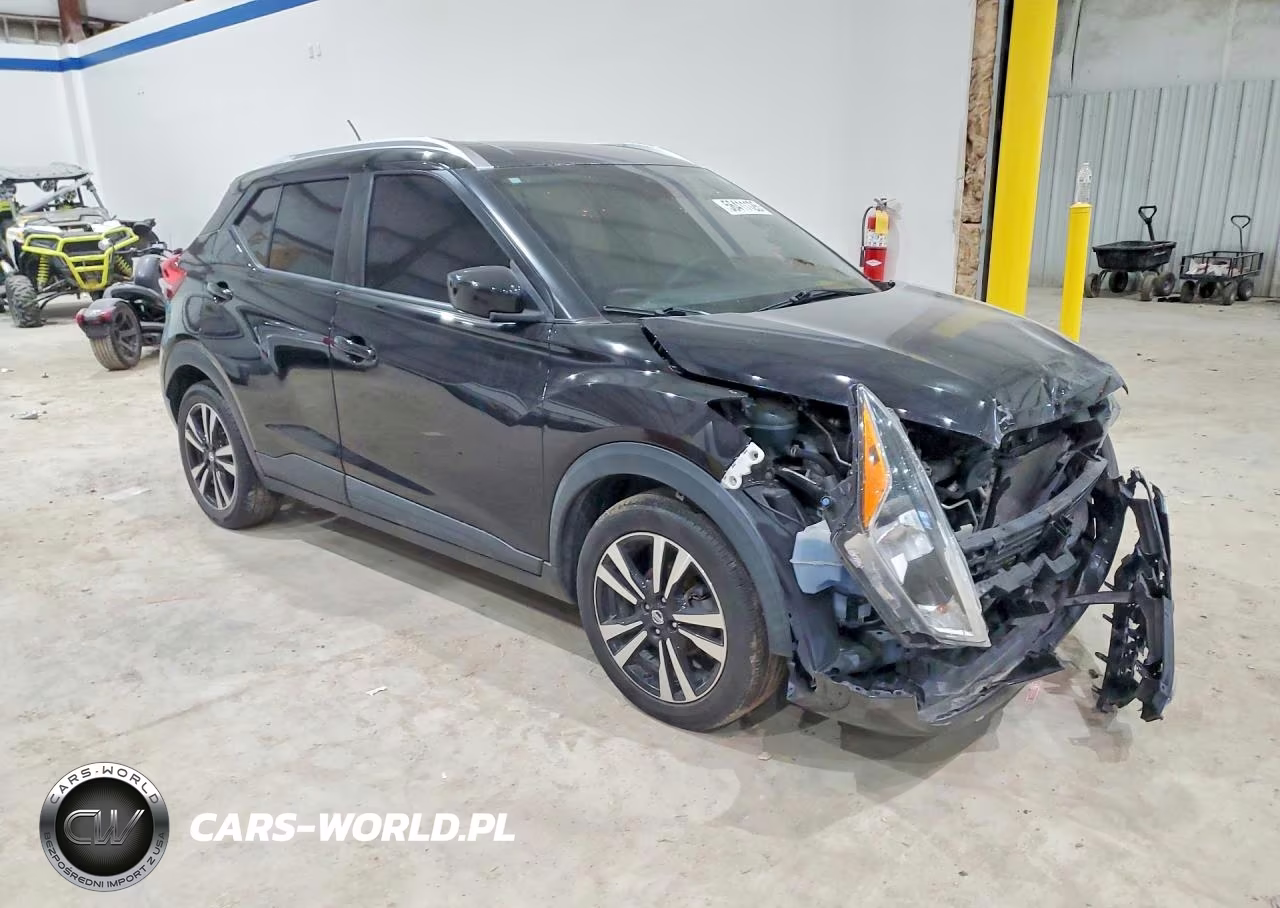 2020 Nissan Kicks Sv VIN:3N1CP5CV6LL496090 - 4