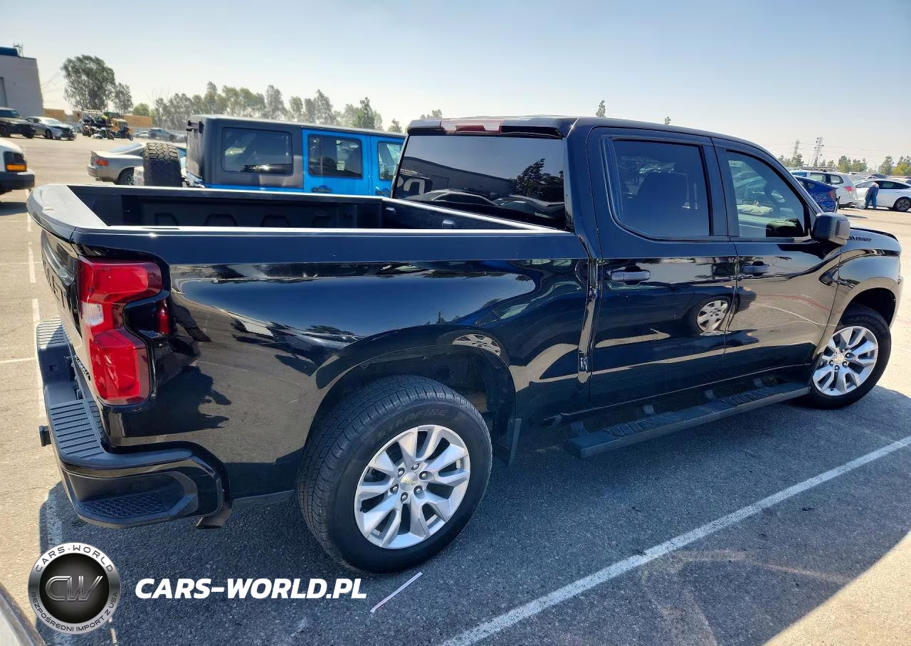2021 Chevrolet Silverado C1500 Custom VIN:3GCPWBEK8MG136879 - 3