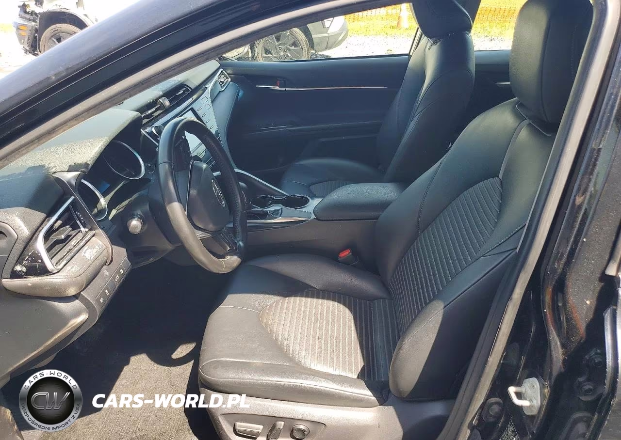 2018 Toyota Camry Se VIN:JTNB11HK9J3070674 - 7