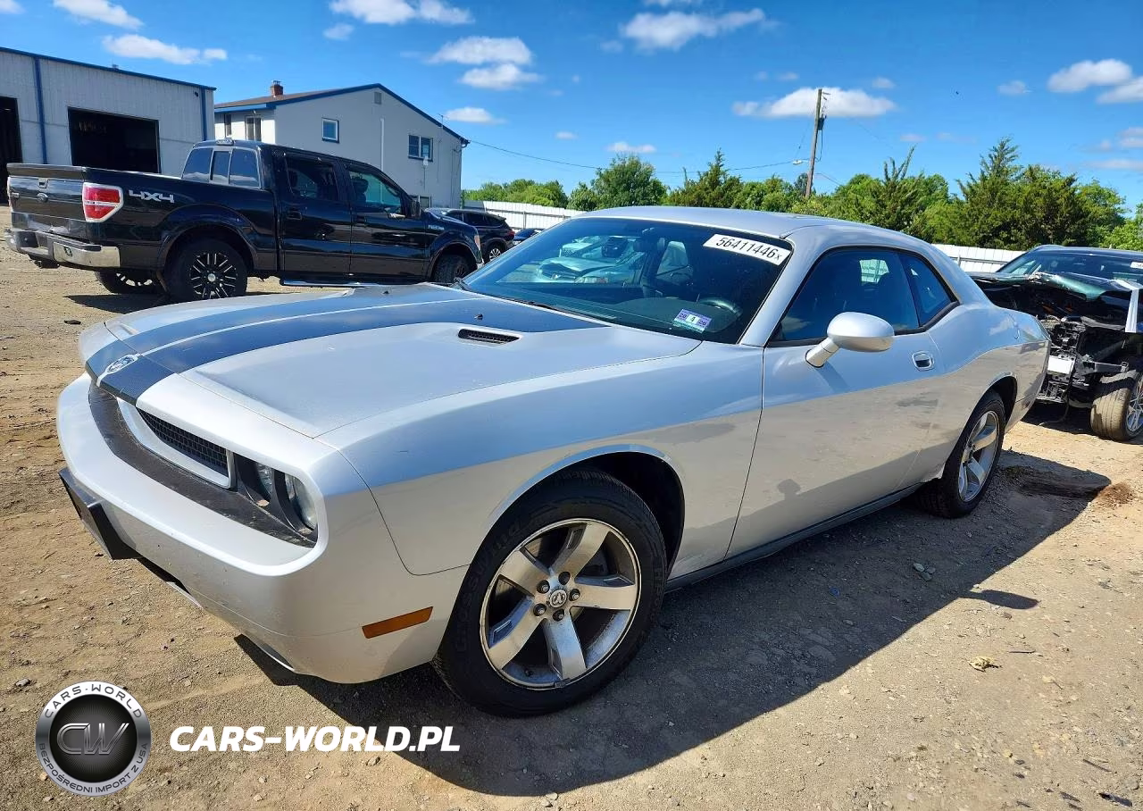 2009 Dodge Challenger Se