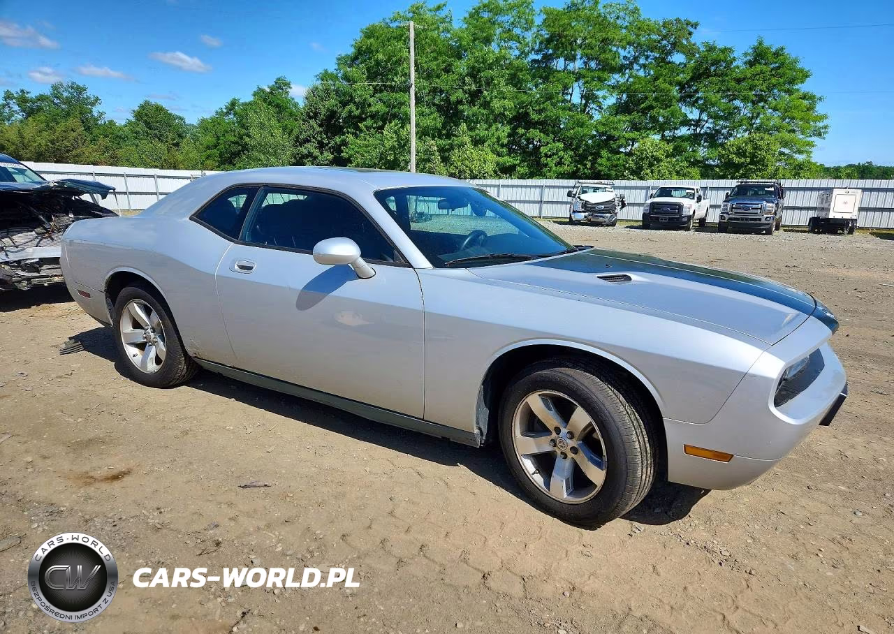 2009 Dodge Challenger Se VIN:2B3LJ44VX9H589561 - 4