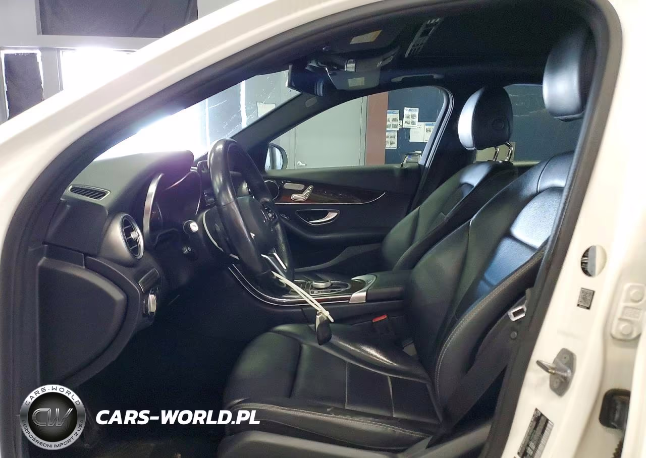 2019 Mercedes-Benz C 300 4Matic VIN:55SWF8EBXKU296083 - 7