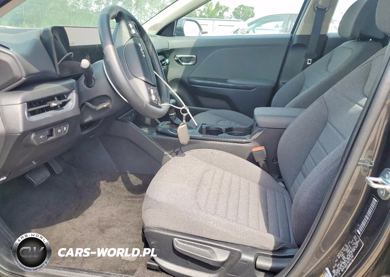 2025 Kia K4 Ex VIN:3KPFU4DE7SE241382 - 7