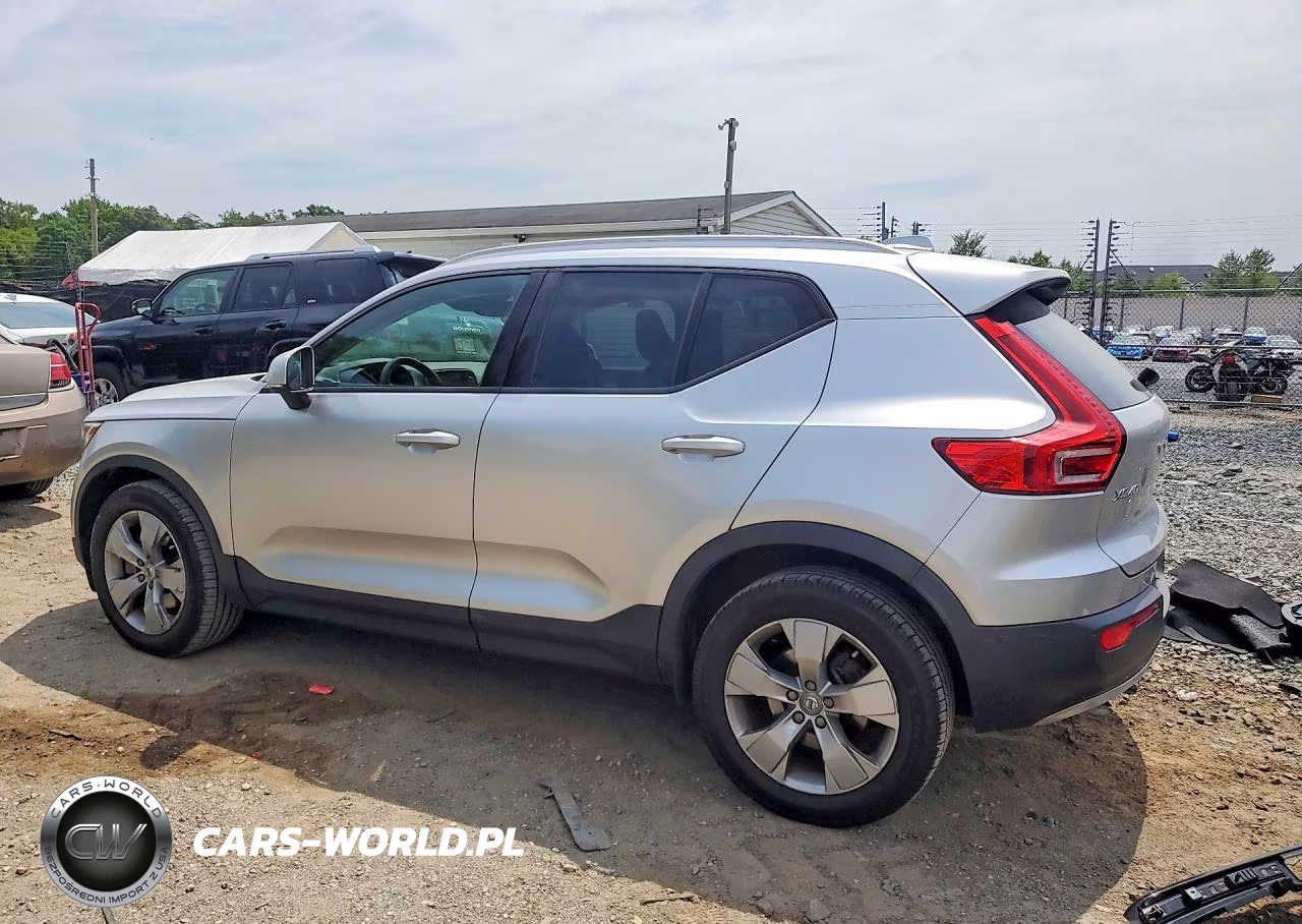 2019 Volvo Xc40 T5 Momentum VIN:YV4162UKXK2145352 - 2