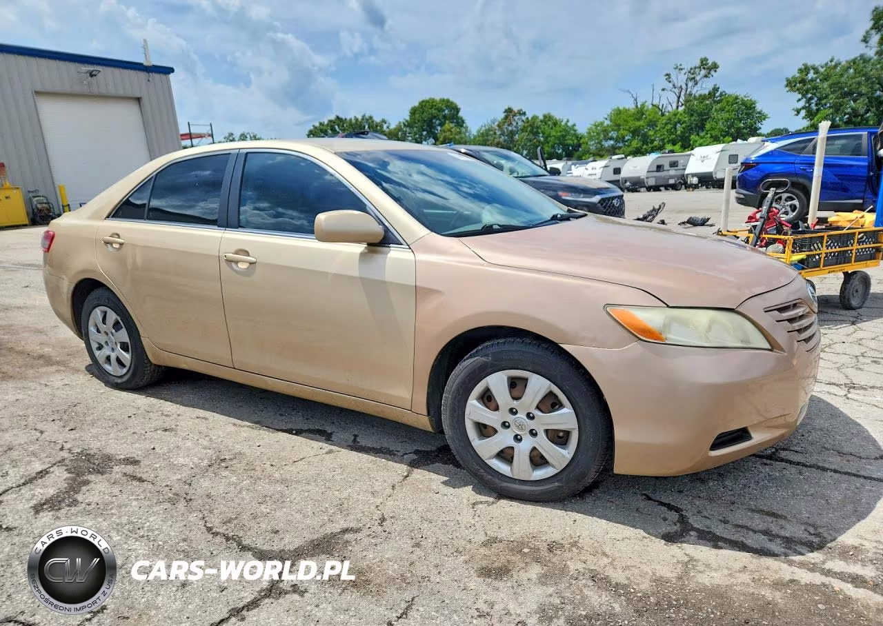 2010 Toyota Camry Base VIN:4T4BF3EK9AR015093 - 4