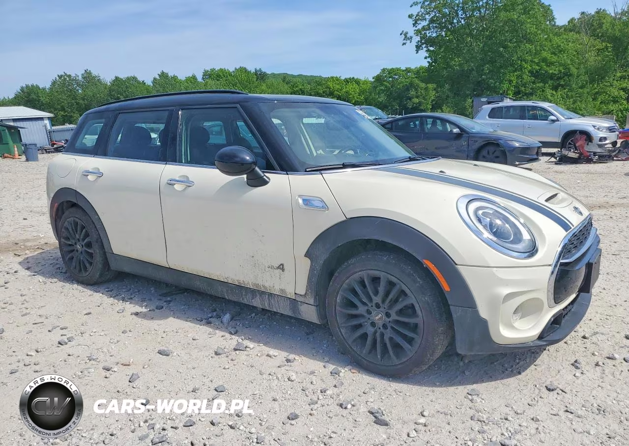 2019 Mini Cooper S Clubman All4 VIN:WMWLU5C56K2L31739 - 4