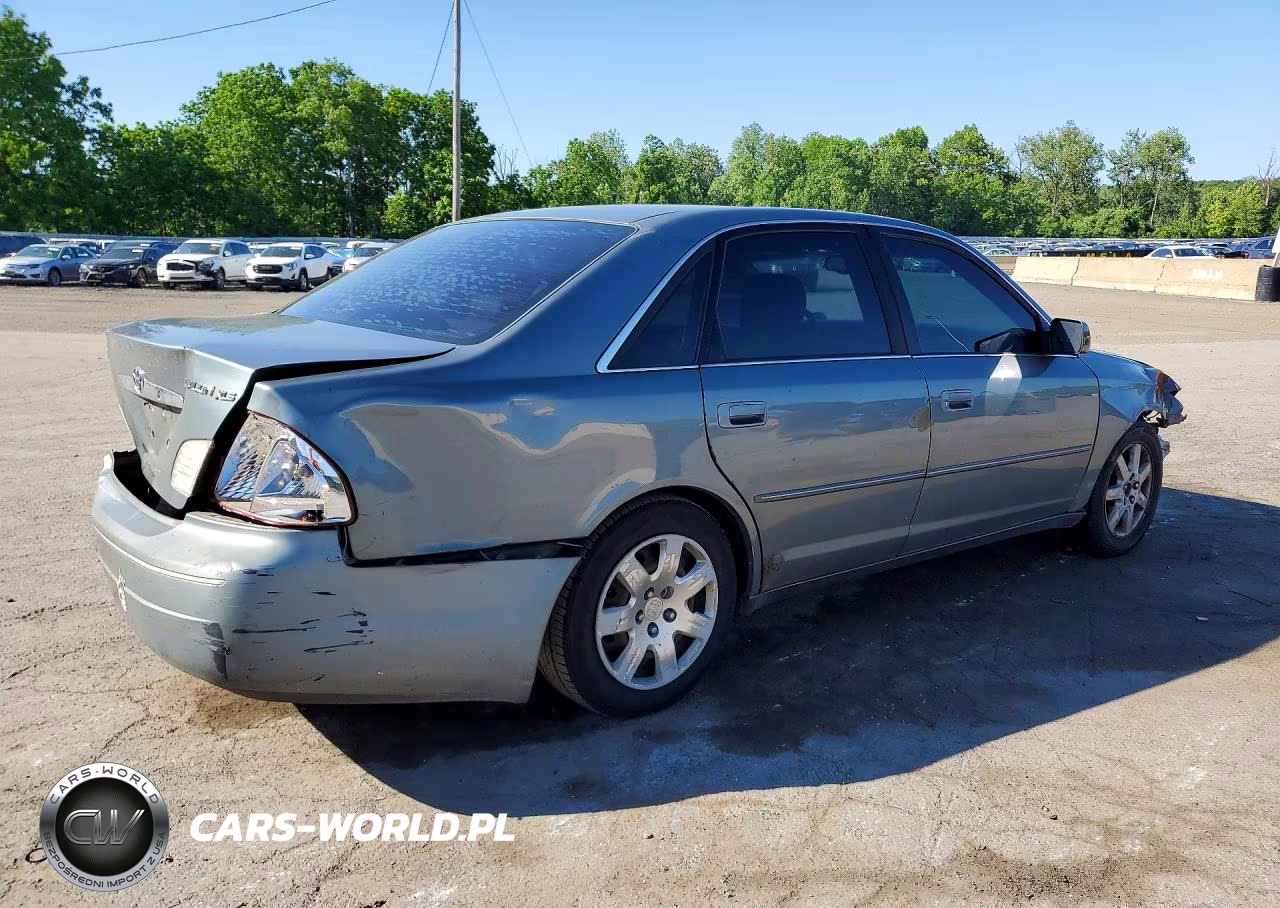 2000 Toyota Avalon Xls VIN:4T1BF28B5YU045038 - 3