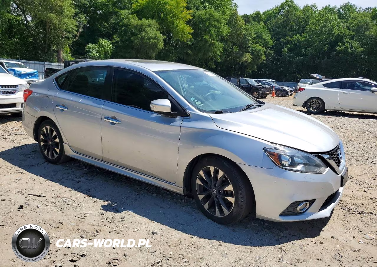 2016 Nissan Sentra Sr VIN:3N1AB7AP4GY303028 - 4