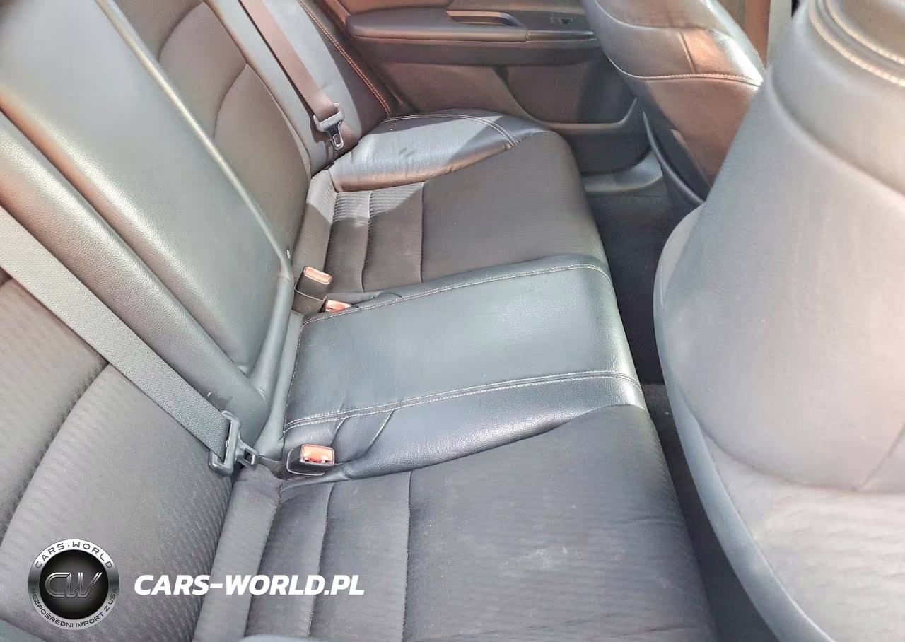 2017 Honda Accord Sport VIN:1HGCR2F53HA277430 - 10