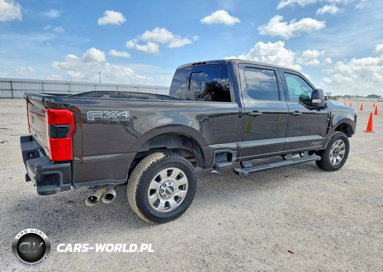 2024 Ford F250 Super Duty VIN:1FT8W2BT2REC77995 - 3
