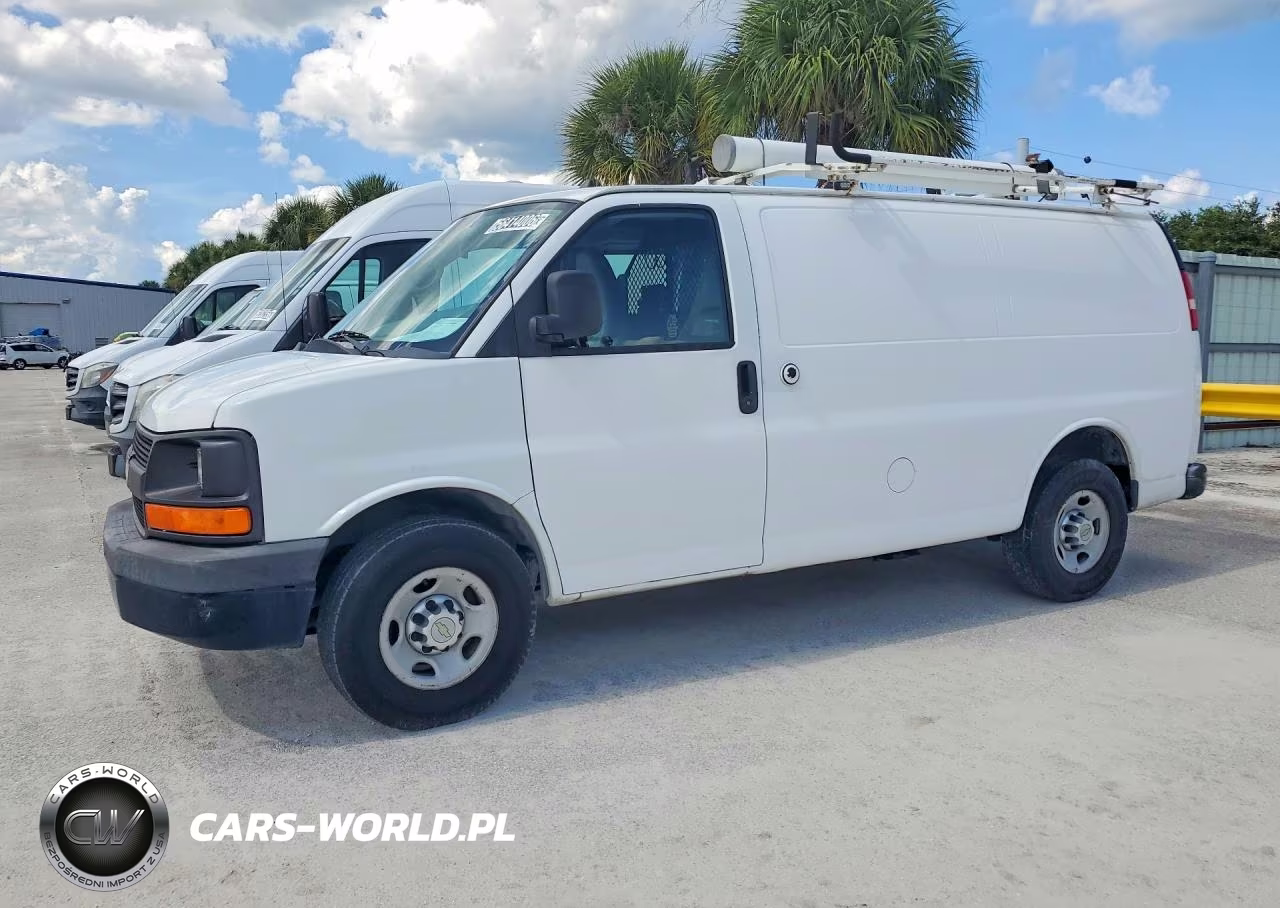 2013 Chevrolet Express G2500