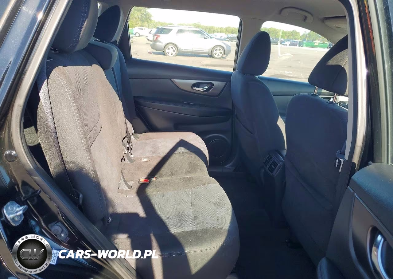2015 Nissan Rogue S VIN:KNMAT2MTXFP574262 - 10