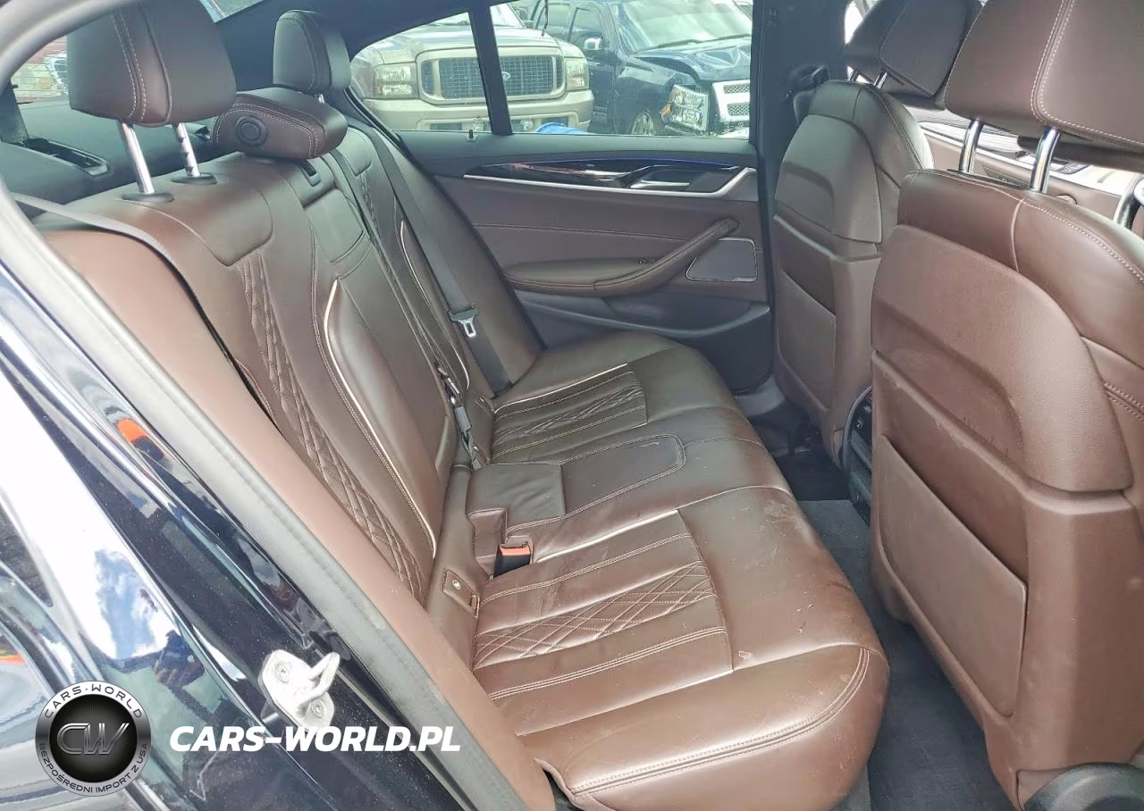 2021 BMW M550Xi VIN:WBA13BK03MCG09740 - 10