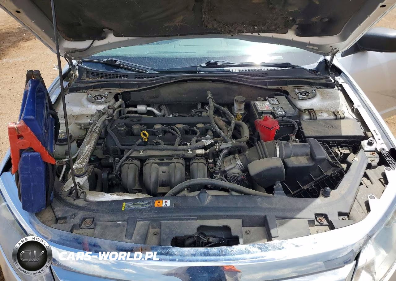 2011 Ford Fusion S VIN:3FAHP0GA2BR314805 - 11