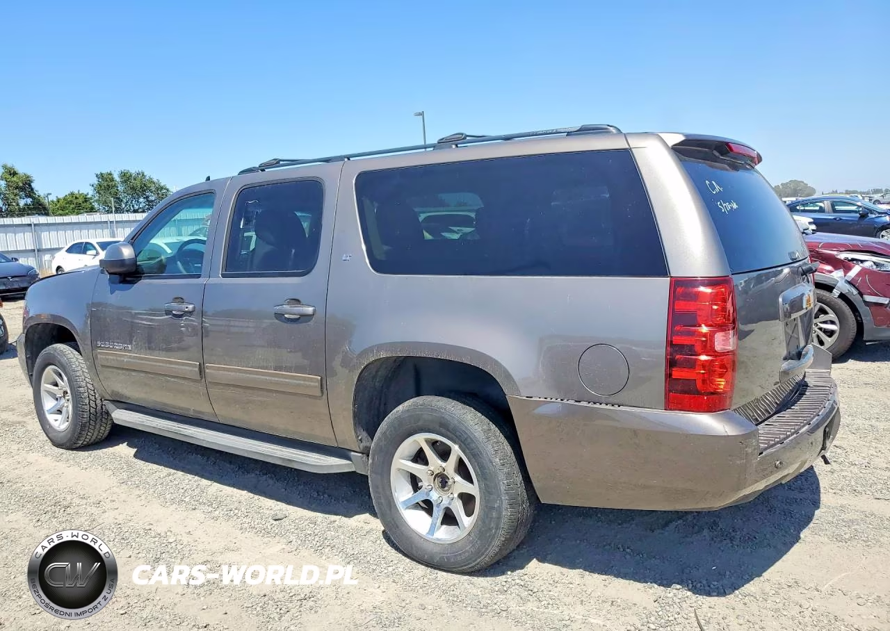 2013 Chevrolet Suburban K1500 Lt VIN:1GNSKJE70DR158586 - 2