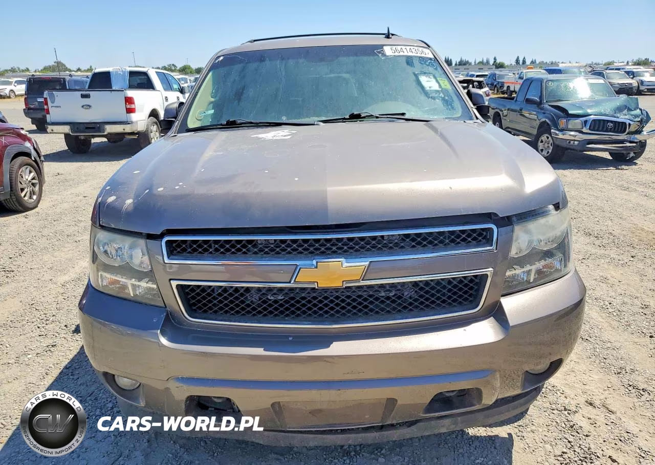 2013 Chevrolet Suburban K1500 Lt VIN:1GNSKJE70DR158586 - 5