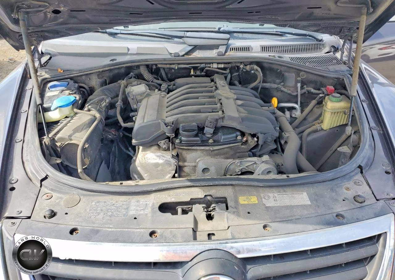 2010 Volkswagen Touareg V6 VIN:WVGBF7A93AD003266 - 12
