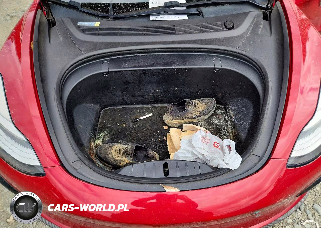 2018 Tesla Model 3 VIN:5YJ3E1EA0JF031161 - 11