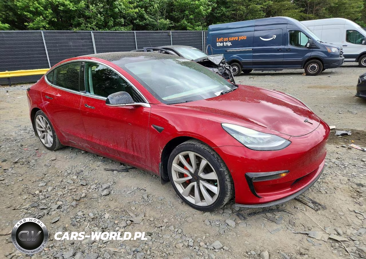 2018 Tesla Model 3 VIN:5YJ3E1EA0JF031161 - 4