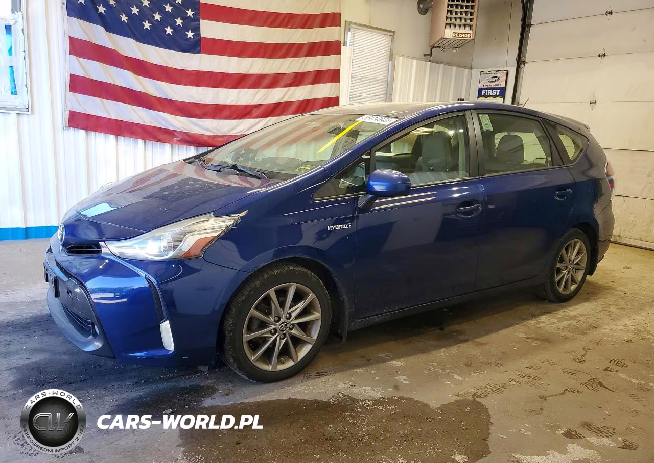 2017 Toyota Prius V Five