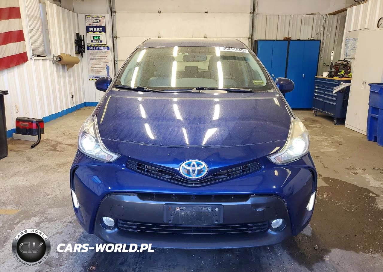 2017 Toyota Prius V Five VIN:JTDZN3EU9HJ057826 - 5