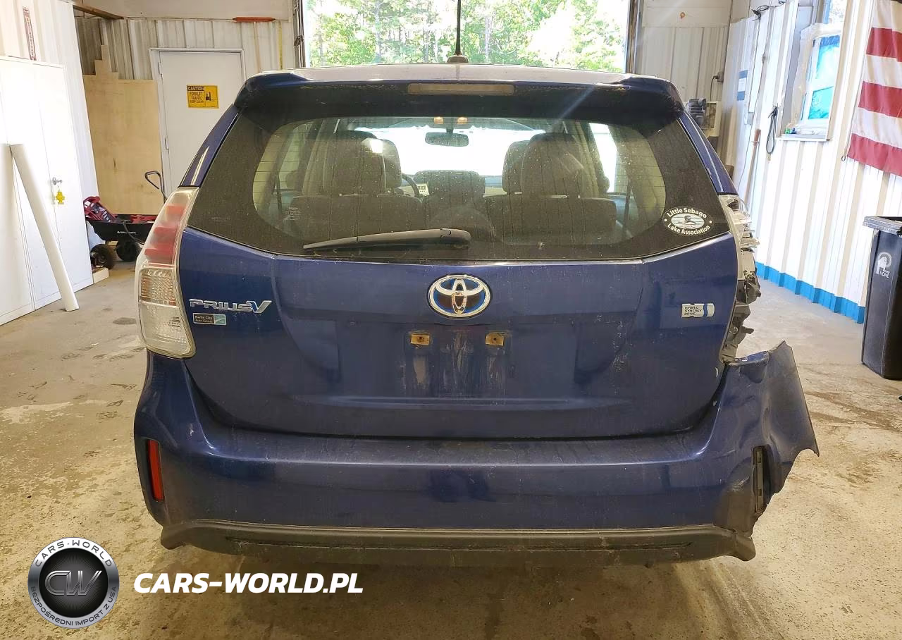 2017 Toyota Prius V Five VIN:JTDZN3EU9HJ057826 - 6