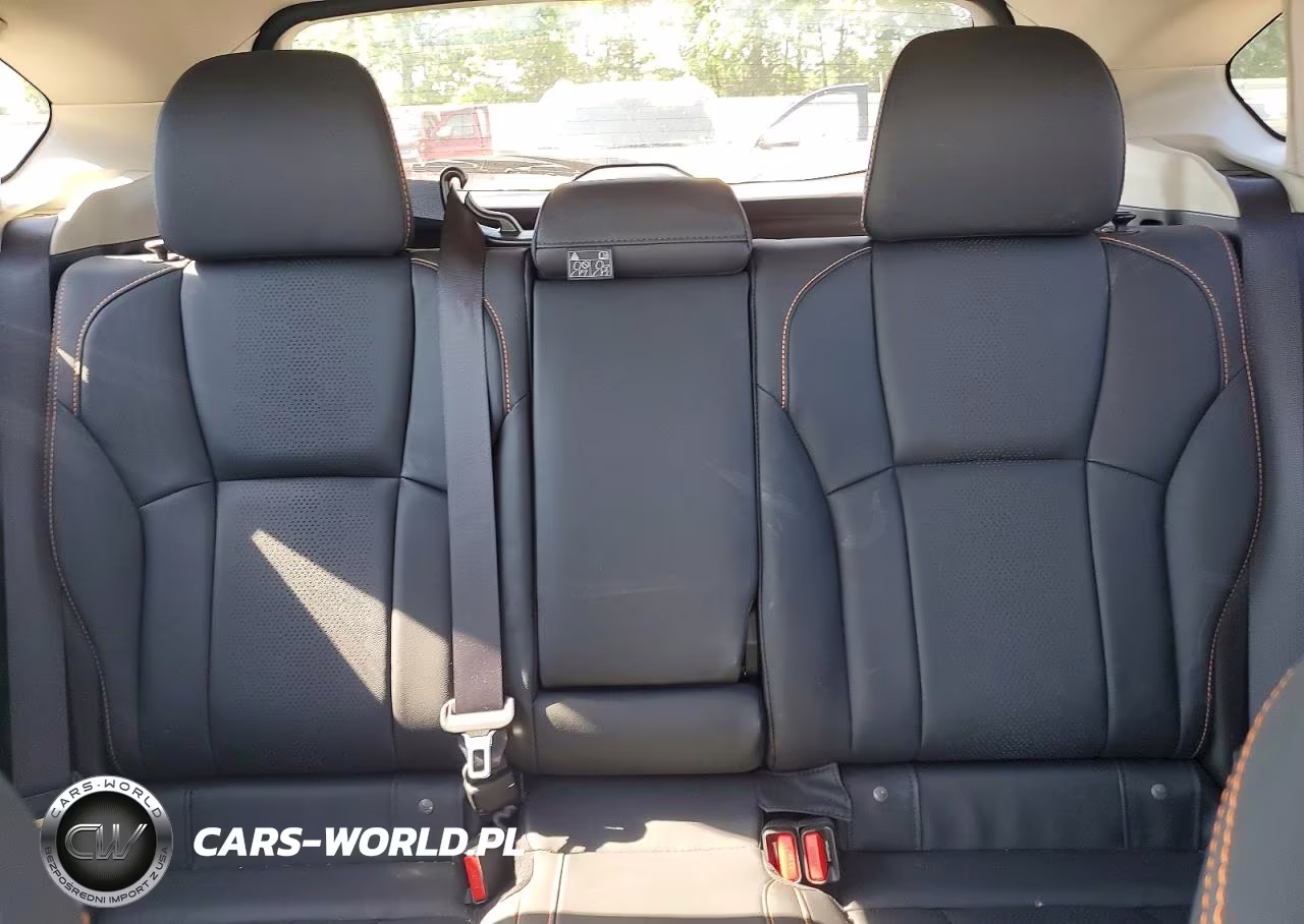 2018 Subaru Crosstrek Limited VIN:JF2GTALC5J8350083 - 10