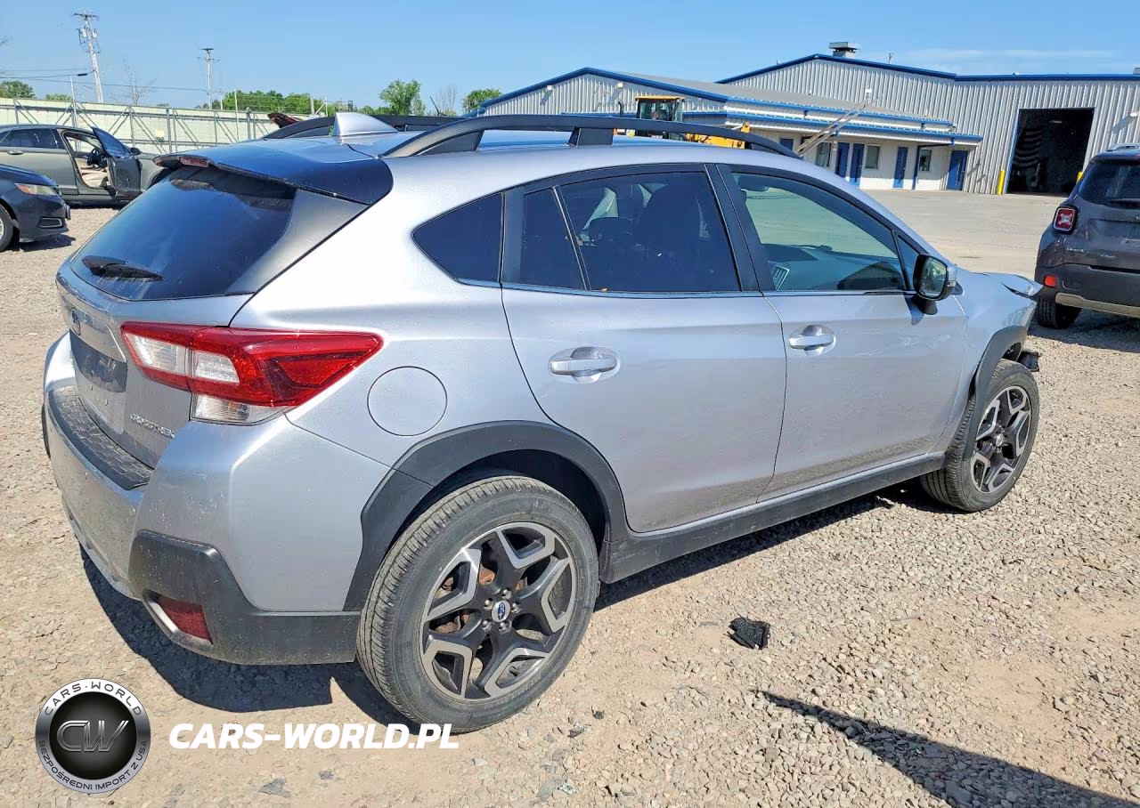 2018 Subaru Crosstrek Limited VIN:JF2GTALC5J8350083 - 3