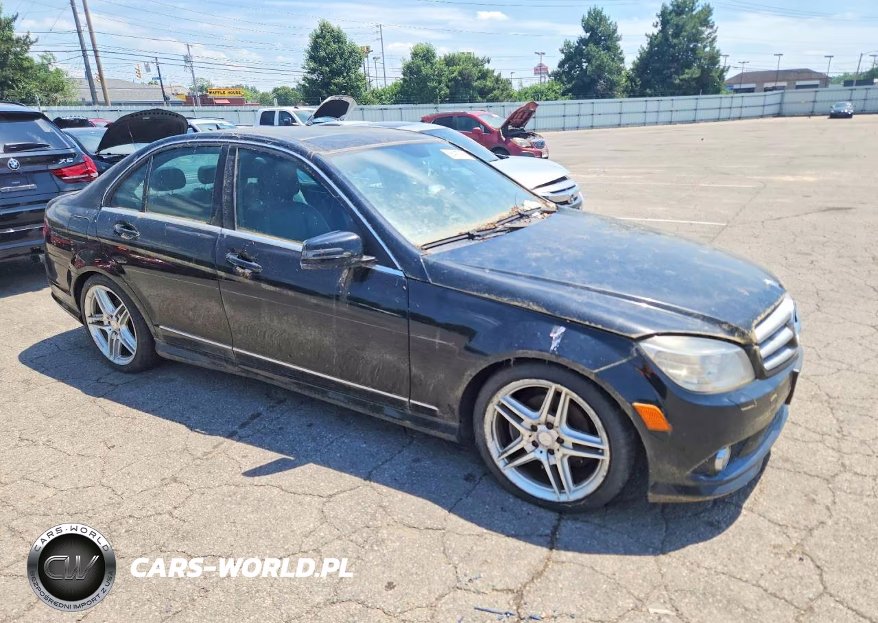 2010 Mercedes-Benz C 300 4Matic VIN:WDDGF8BB4AR090623 - 4