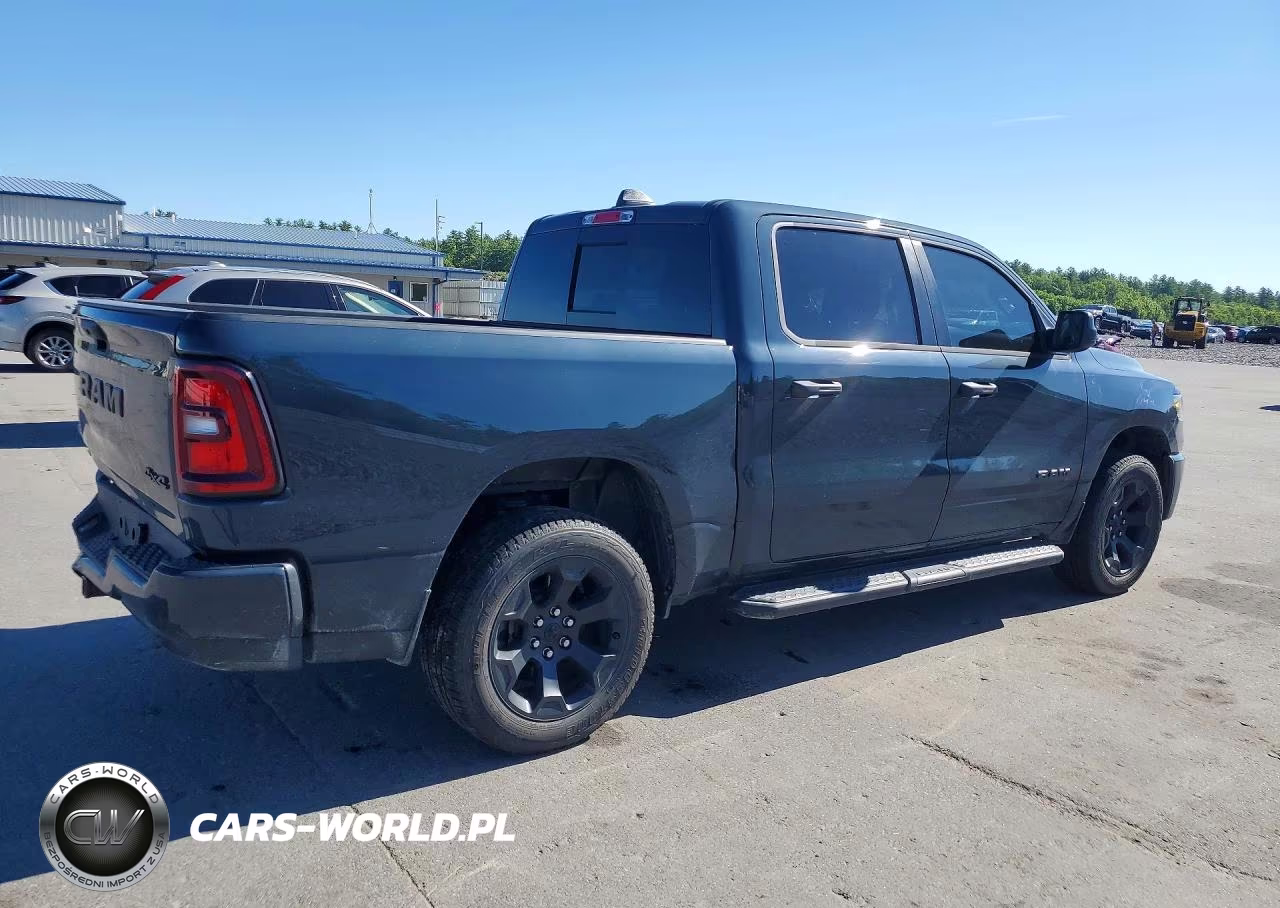 2025 Ram 1500 Tradesman VIN:1C6RRFGGXSN245579 - 3