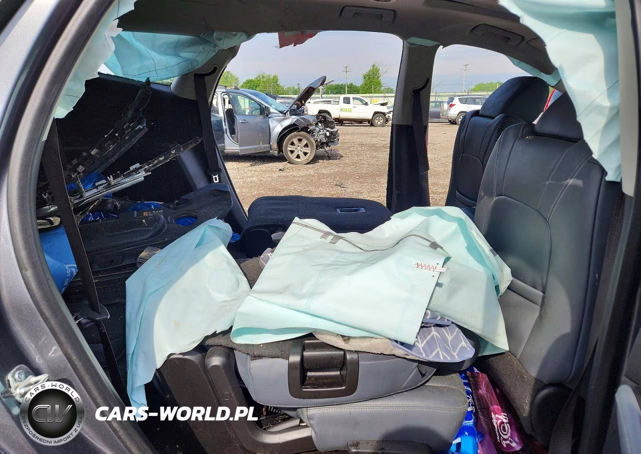 2020 Buick Enclave Essence VIN:5GAEVAKW9LJ123424 - 11