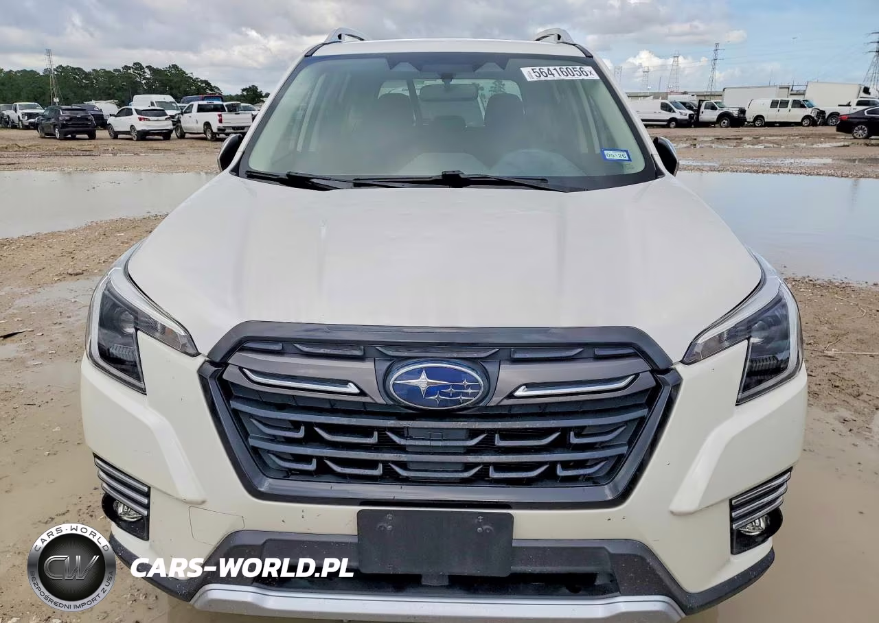 2022 Subaru Forester Touring VIN:JF2SKARCXNH457558 - 5