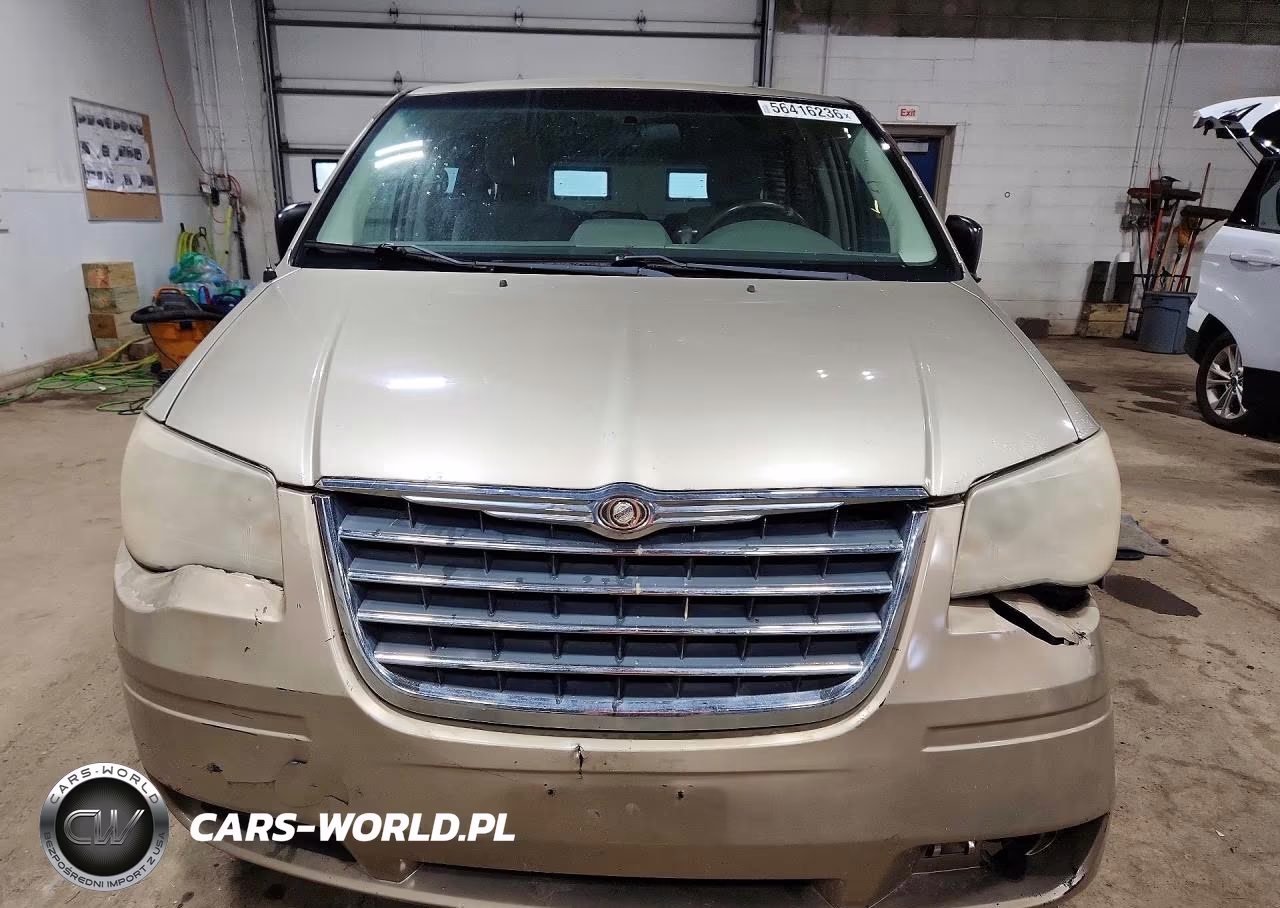 2009 Chrysler Town & Country Lx VIN:2A8HR44E69R656303 - 5