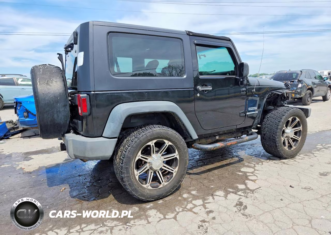 2010 Jeep Wrangler Sport VIN:1J4AA2D1XAL112136 - 3