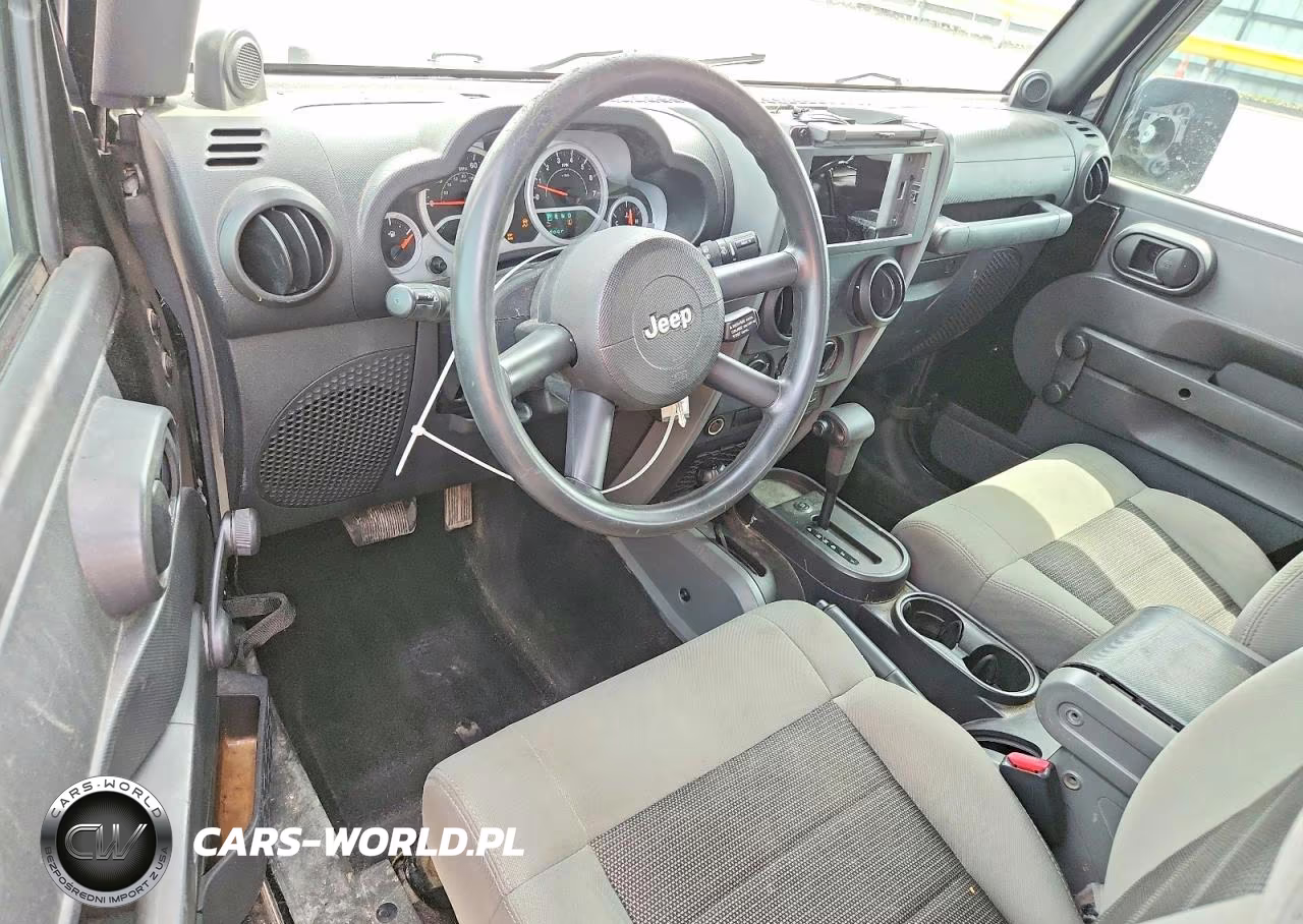2010 Jeep Wrangler Sport VIN:1J4AA2D1XAL112136 - 8
