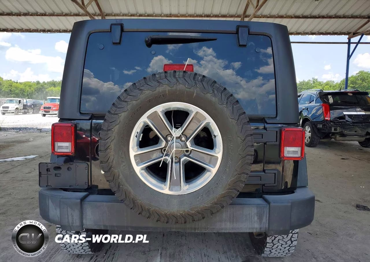 2017 Jeep Wrangler Unlimited Sport VIN:1C4BJWDG1HL637313 - 6
