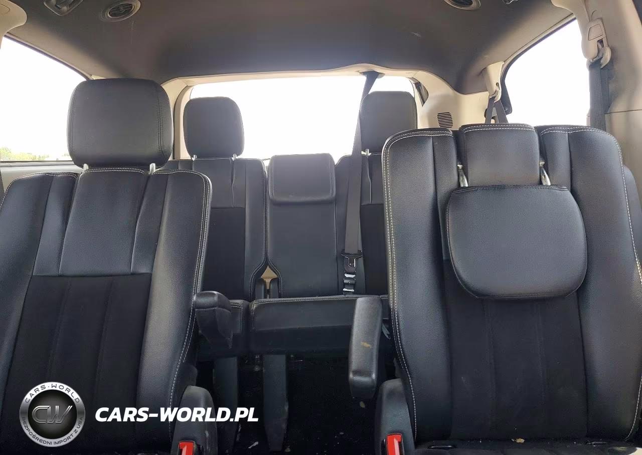 2019 Dodge Grand Caravan Sxt VIN:2C4RDGCG9KR771577 - 10
