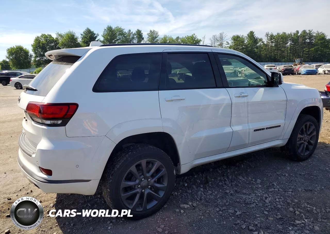2018 Jeep Grand Cherokee Overland VIN:1C4RJFCG8JC277219 - 3