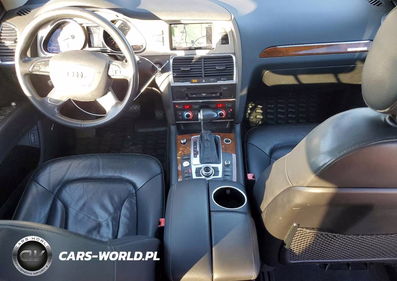 2015 Audi Q7 Premium Plus VIN:WA1LGAFE3FD015427 - 8