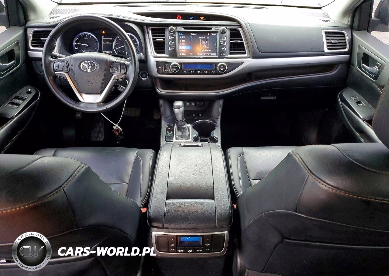 2019 Toyota Highlander Xle VIN:5TDJZRFH9KS614878 - 8