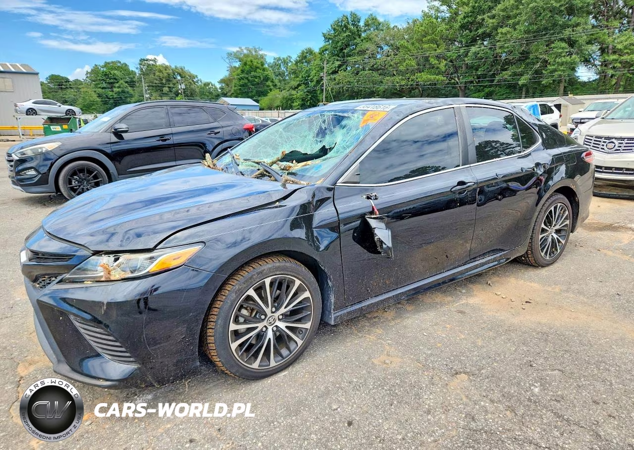 2020 Toyota Camry Se – zdjęcie 1 z 12