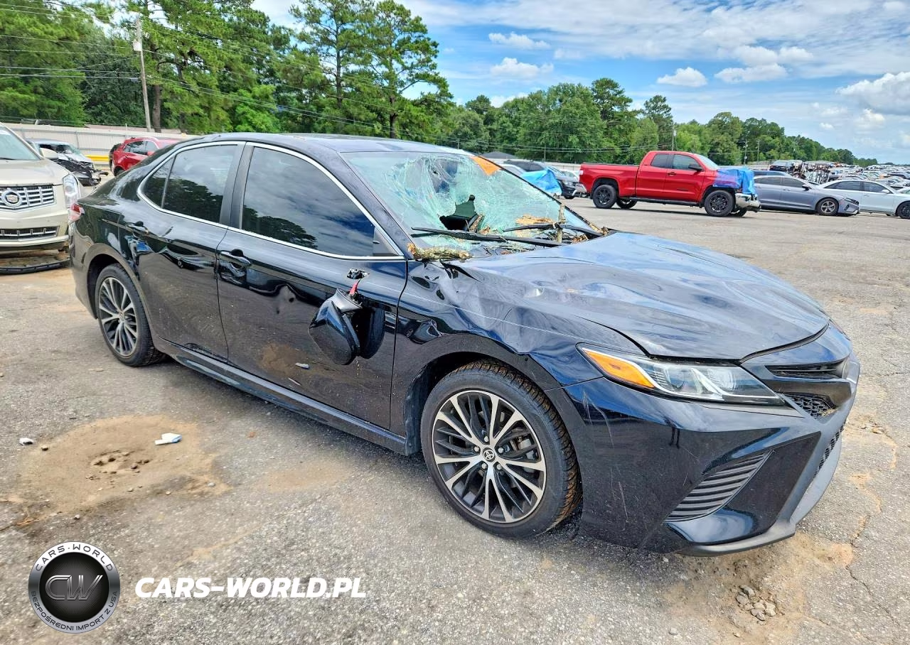 2020 Toyota Camry Se VIN:4T1G11AK1LU949003 - 4
